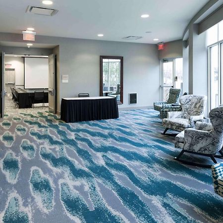 Hilton Garden Inn Detroit/Novi Ngoại thất bức ảnh