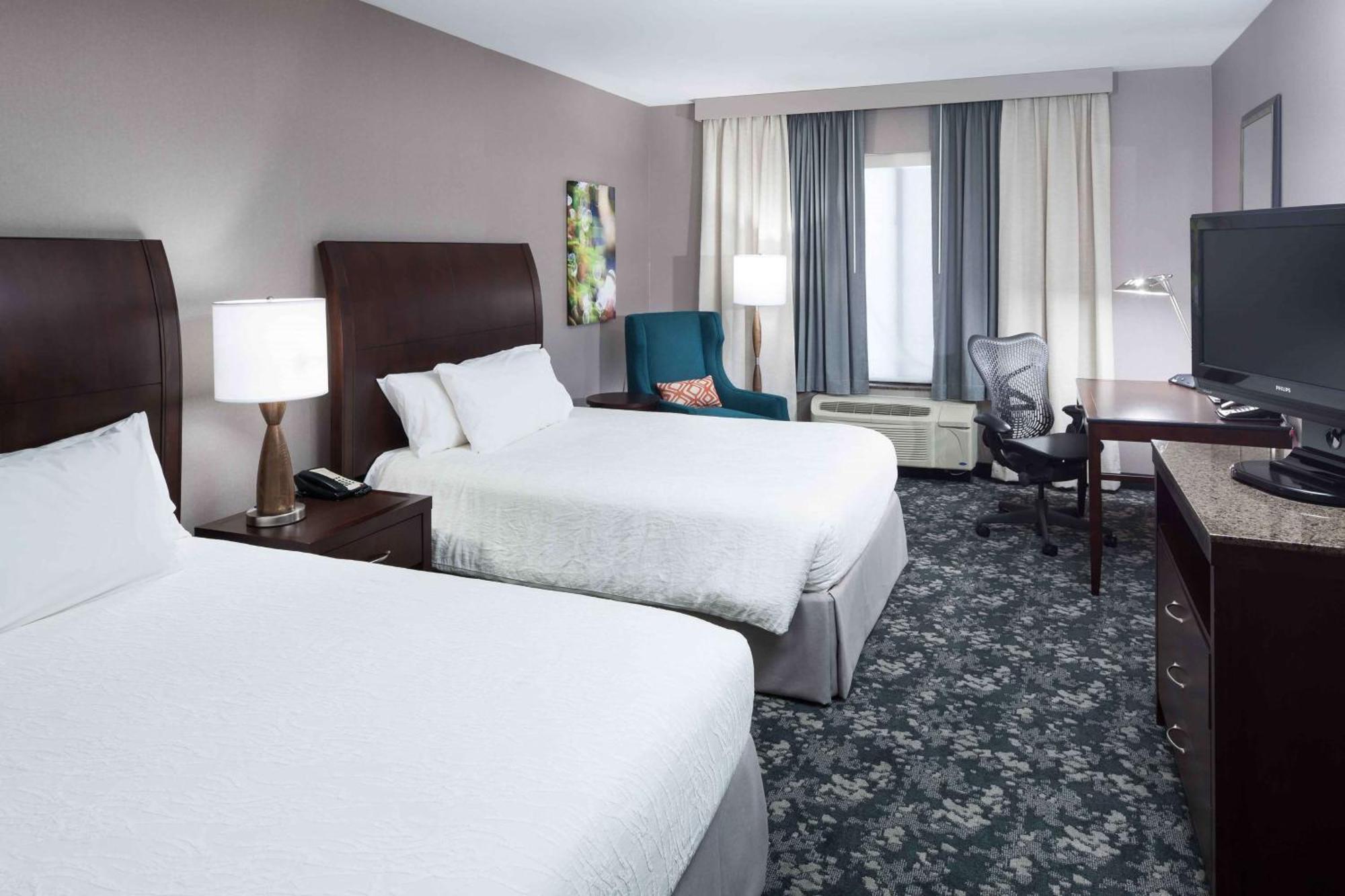 Hilton Garden Inn Detroit/Novi Ngoại thất bức ảnh
