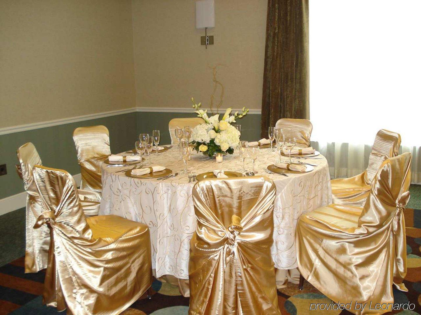 Hilton Garden Inn Detroit/Novi Nhà hàng bức ảnh